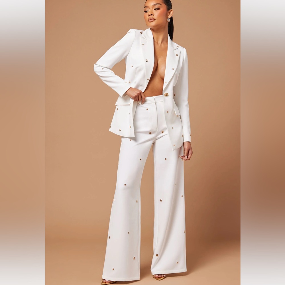 Ivory Blazer + Wide Leg Pant - Size Large